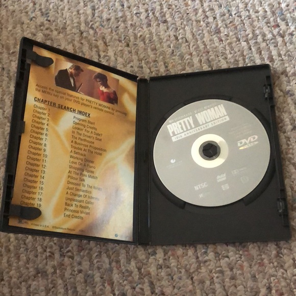 3 for $10 Pretty Woman Dvd - Picture 3 of 3